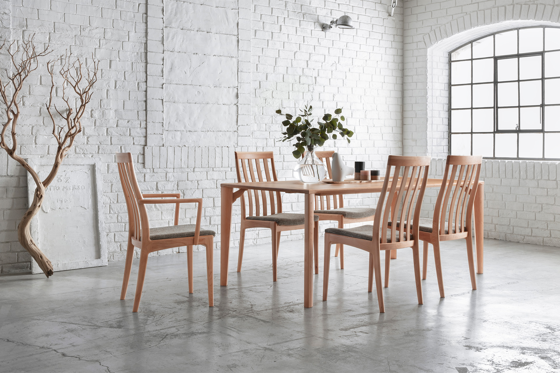 CHAIR DC322-1N