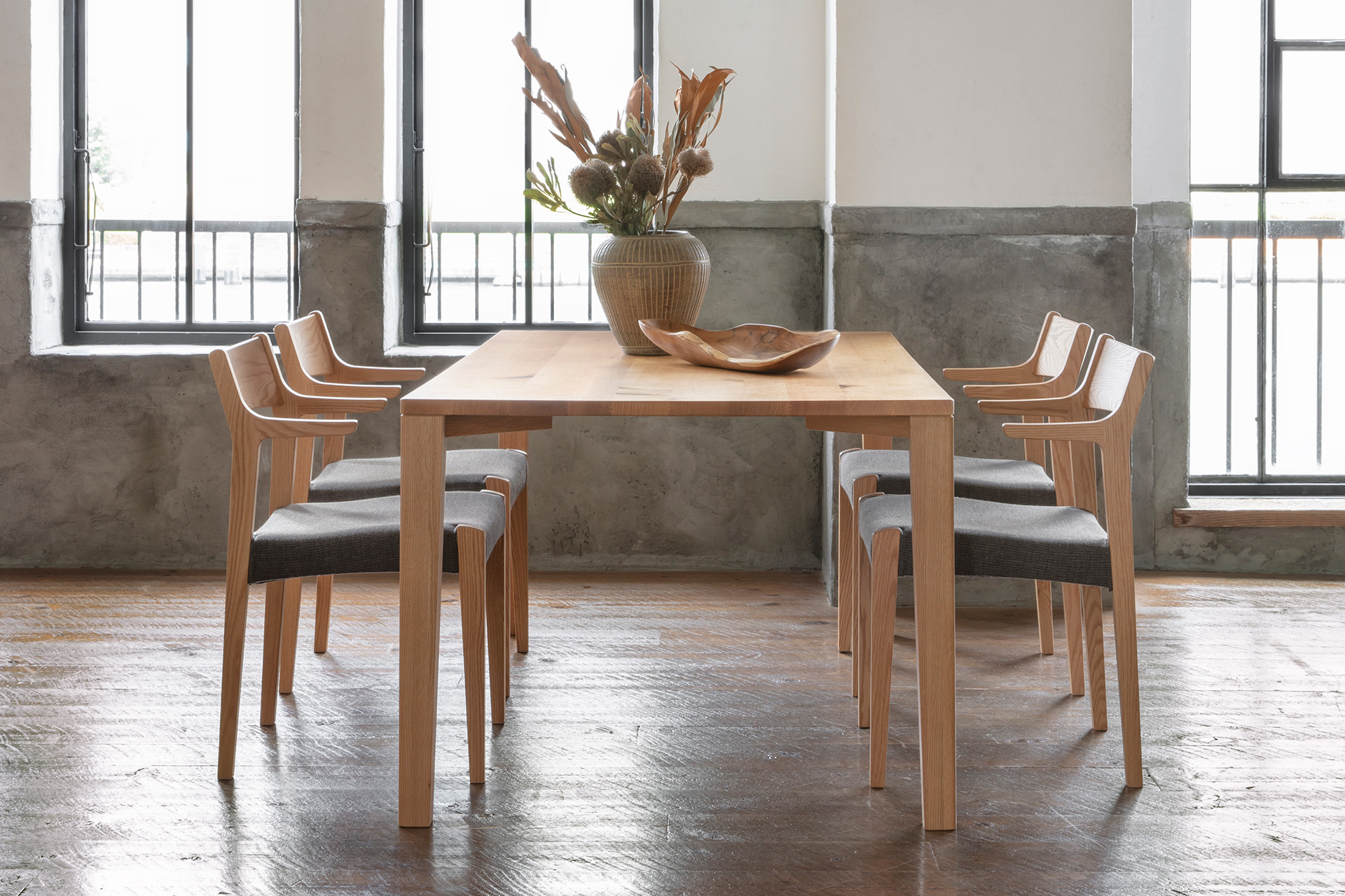 TABLE DT460 (W900-1050mm)