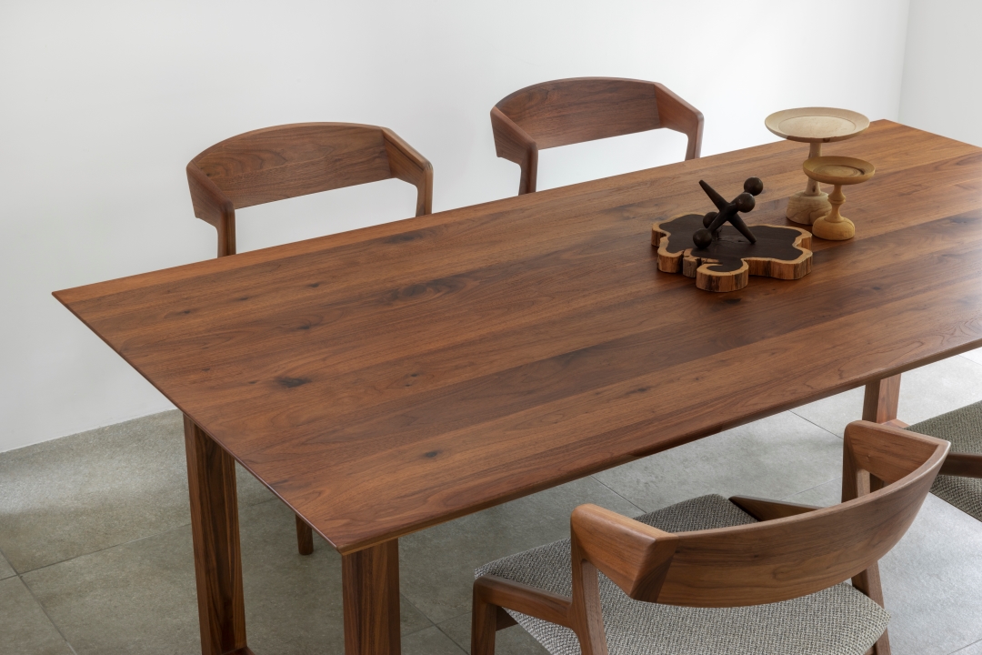TABLE DT615 (W1200-1350mm)の機能紹介