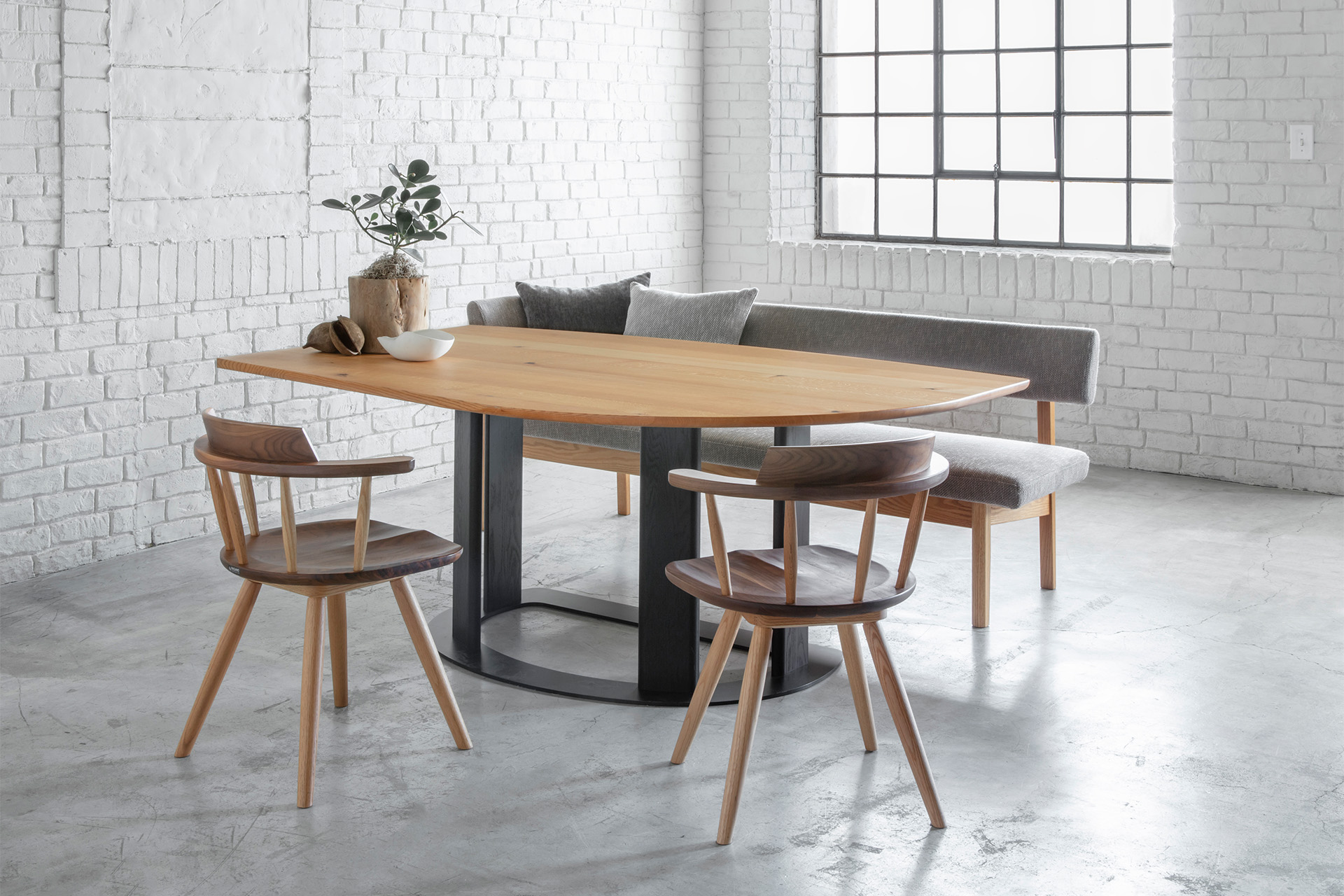 TABLE DT622 (W1500-1800mm)