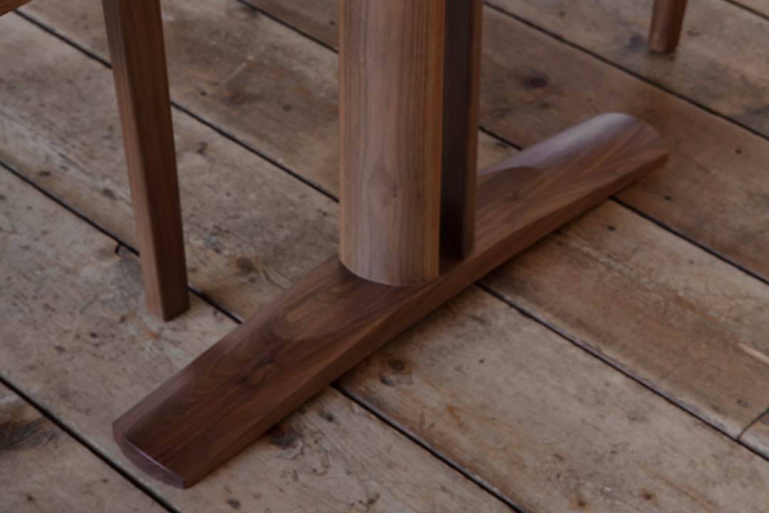TABLE DT671 (W1350mm)の機能紹介