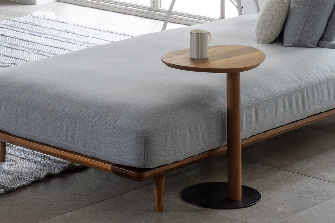 function of SIDE TABLE LT035-1S